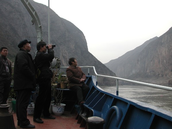 Traveling through Qutang Gorge